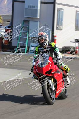 media/Mar-20-2023-Moto Forza (Mon) [[d0bbc59e78]]/Around the Pits/